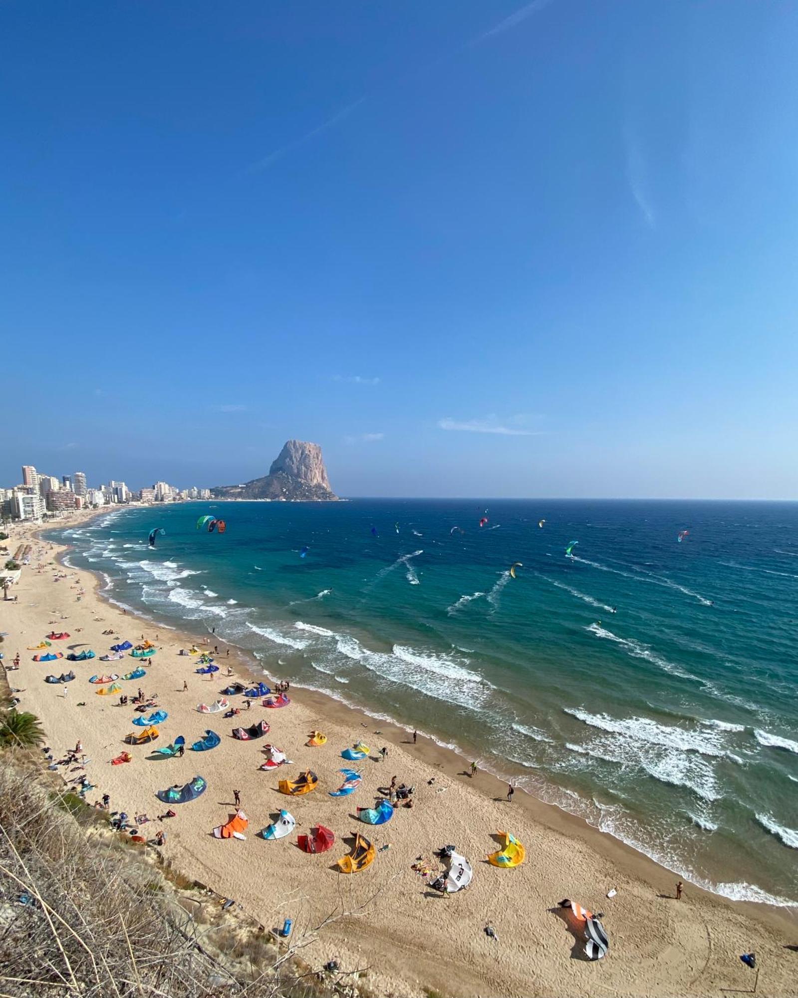 Apto One More Day In Amatista Calpe Bagian luar foto